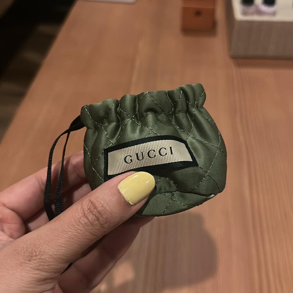 Gucci small box & pouch - Picture 4 of 4
